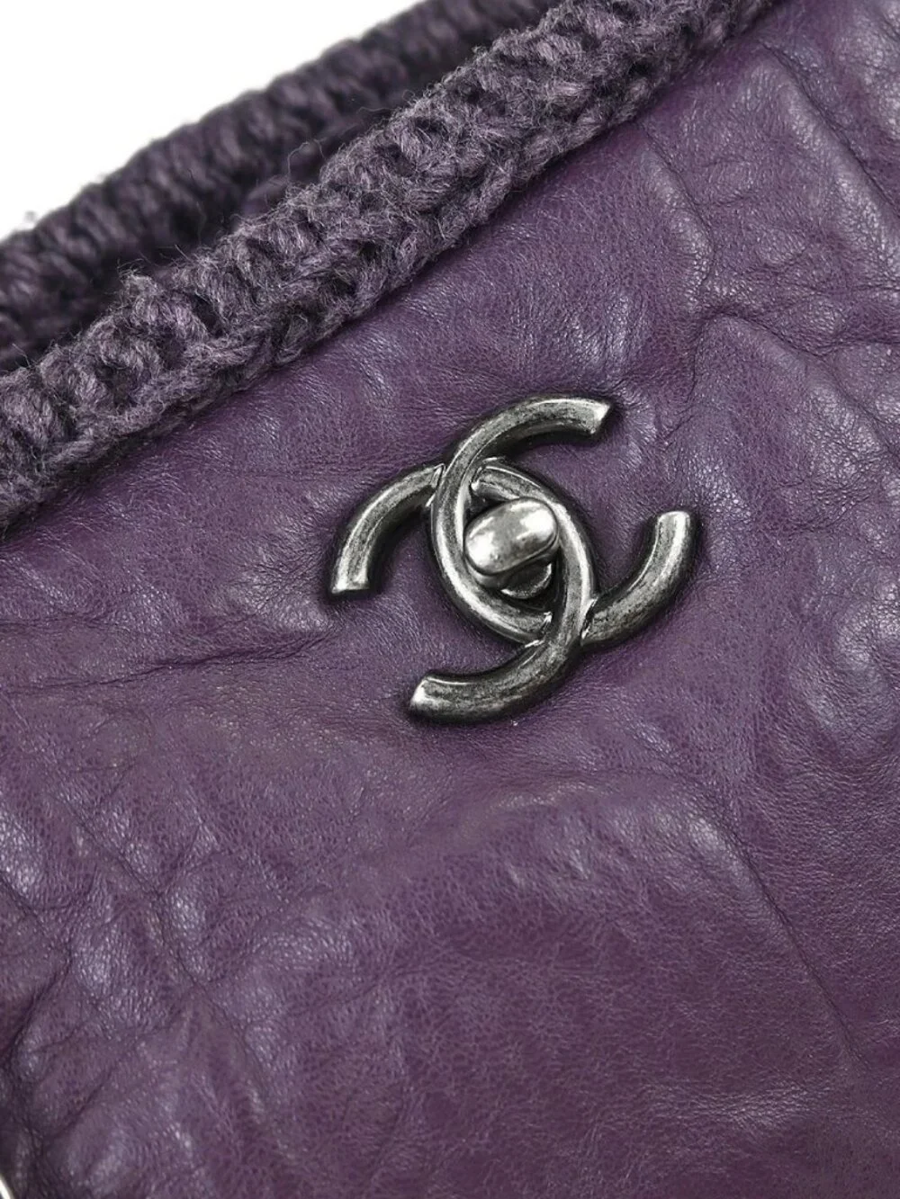 CHANEL handbag description